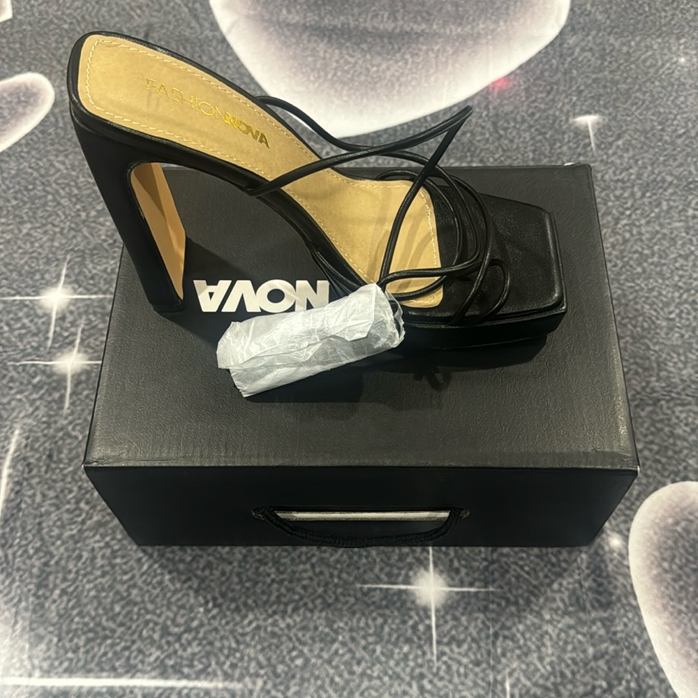 Fashion Nova Heels “Gemini”